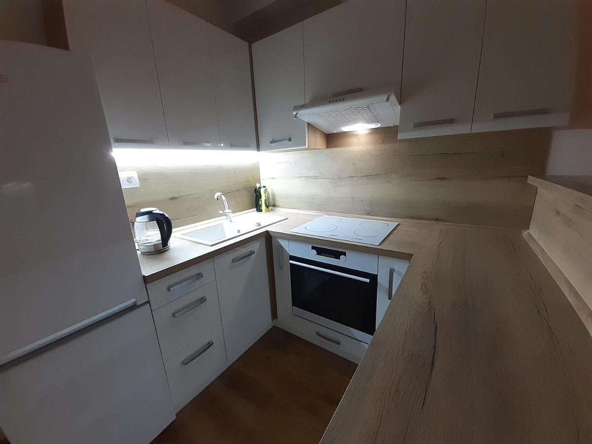 Entrez Radnica Apartment Kosice Luaran gambar